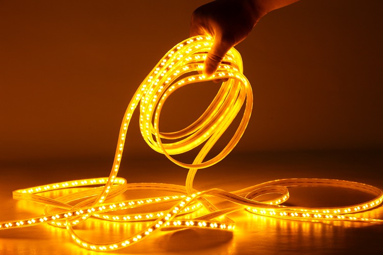5730 180D 15MM Warm White Light Strip