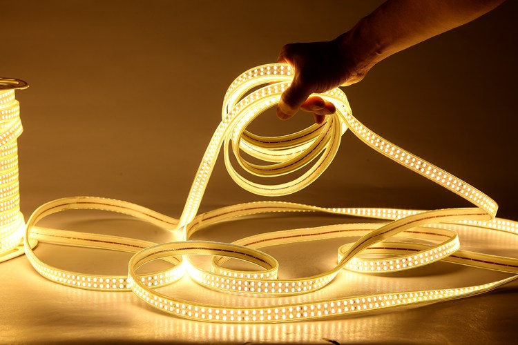 5730 240D 15MM Warm White Light Streifen